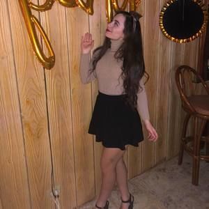 Meet your Posher, Haley